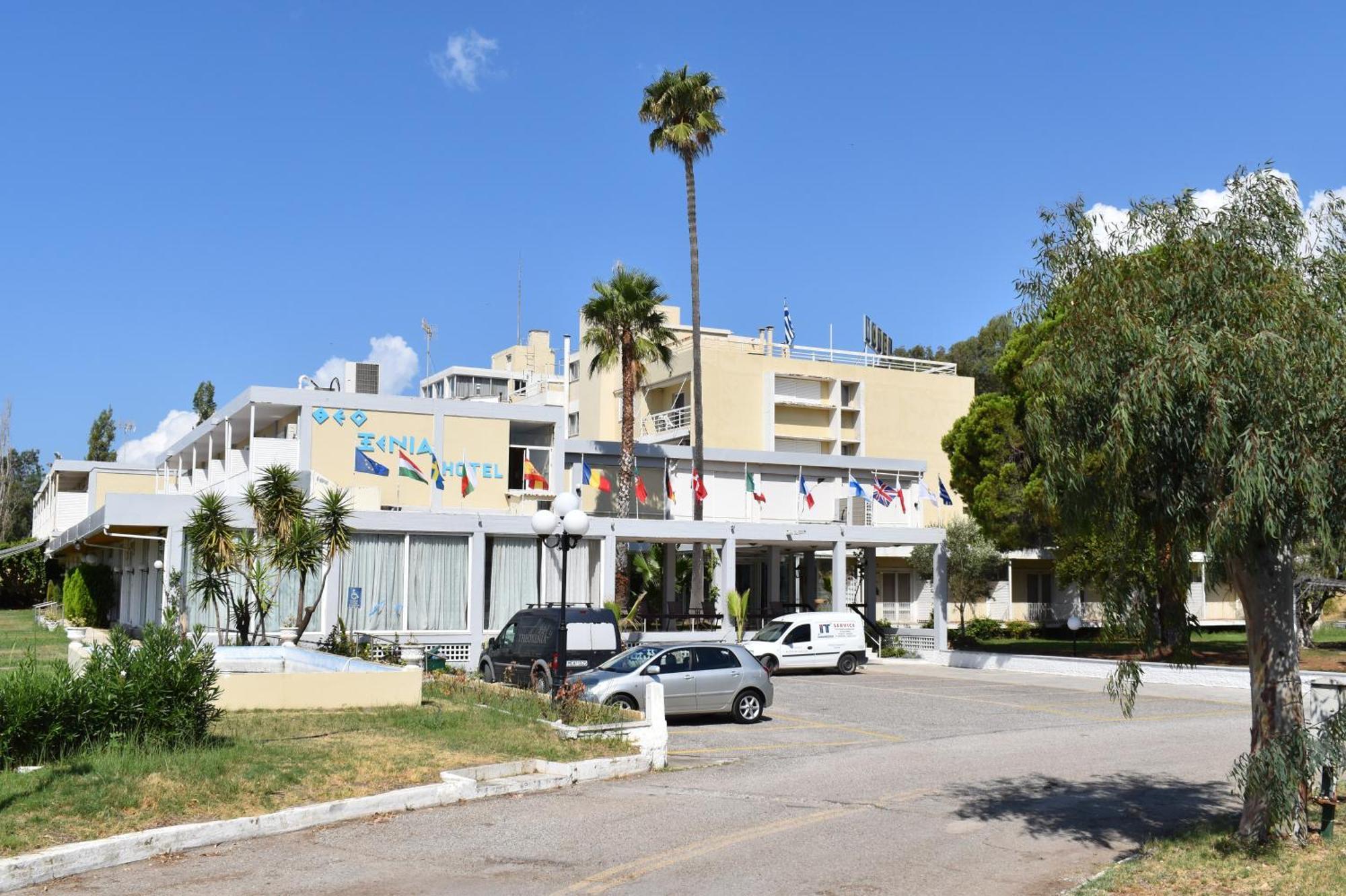 Hotel Theoxenia Missolonghi Bagian luar foto