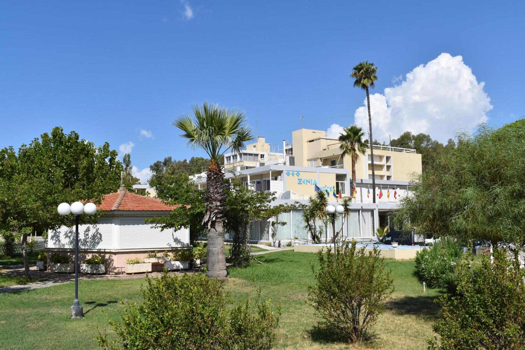 Hotel Theoxenia Missolonghi Bagian luar foto